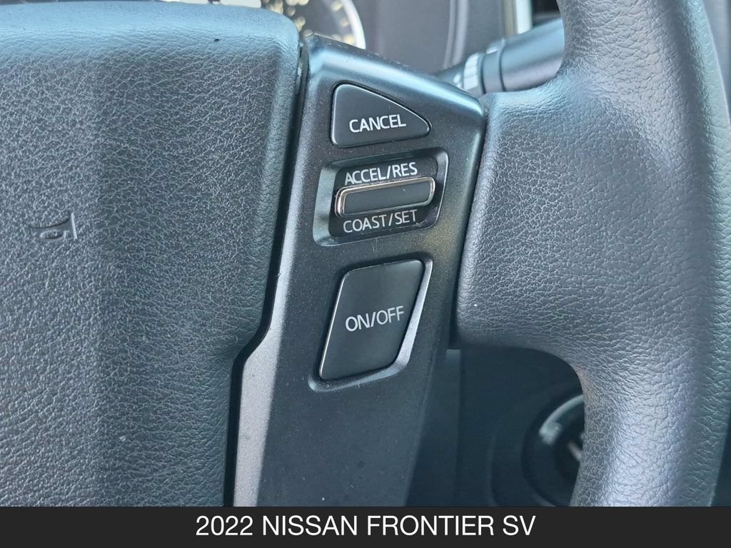 Used 2022 Nissan Frontier SV AWD/4WD image 18