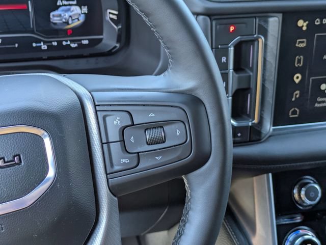 Used 2024 GMC Yukon Denali AWD/4WD image 17