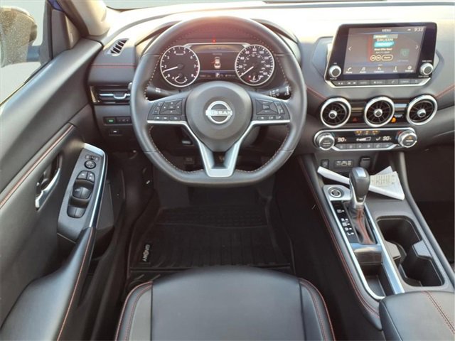 Used 2024 Nissan Sentra SR w/ SR Premium Package image 3