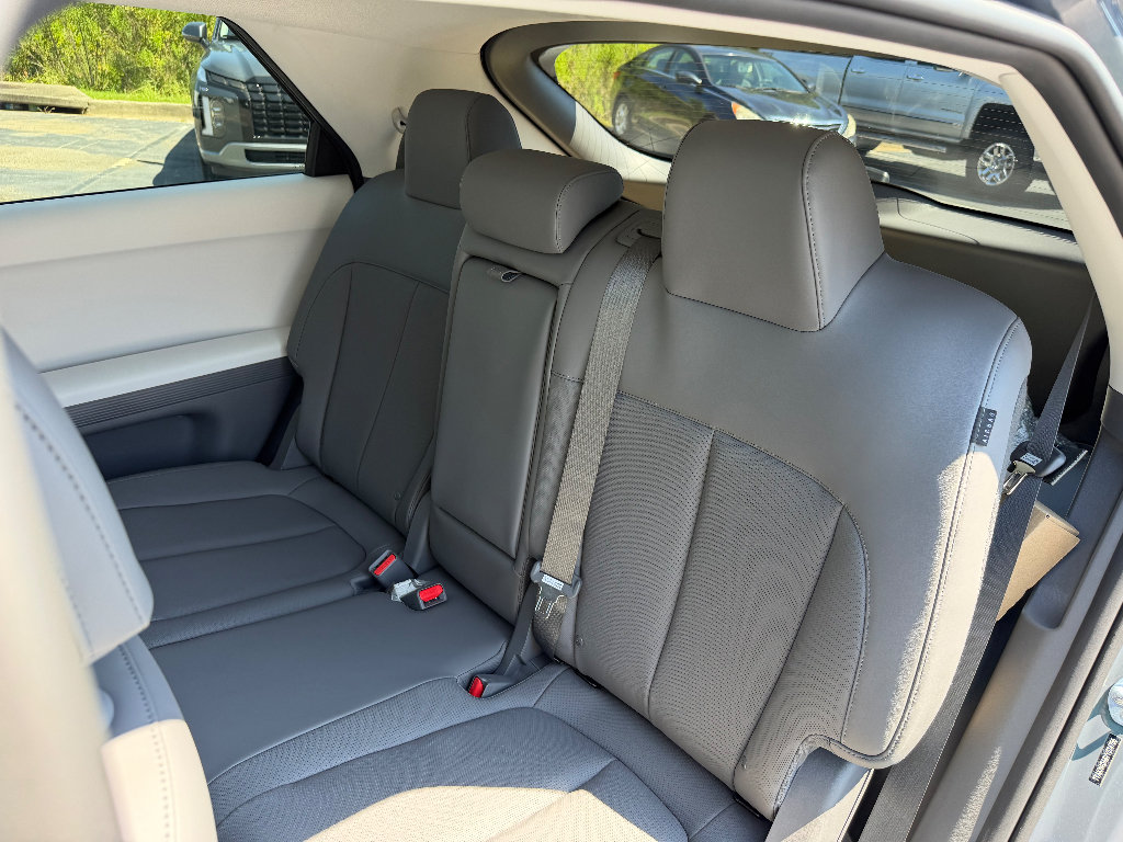 New 2027 Hyundai Ioniq 5 SEL RWD image 35