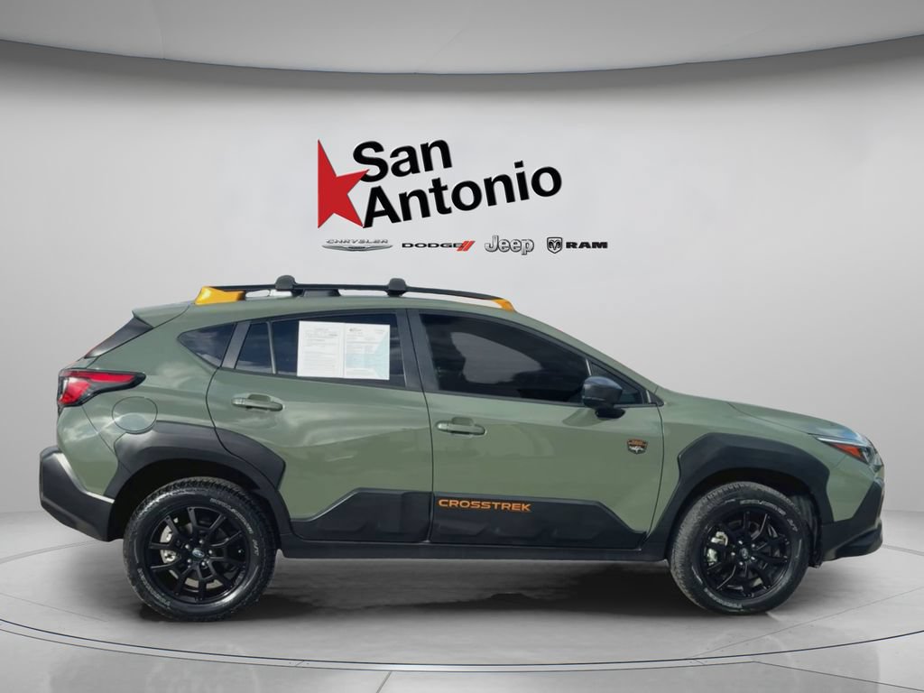 Used 2024 Subaru Crosstrek 2.5i Wilderness w/ Crosstrek Mirror Package AWD/4WD image 17