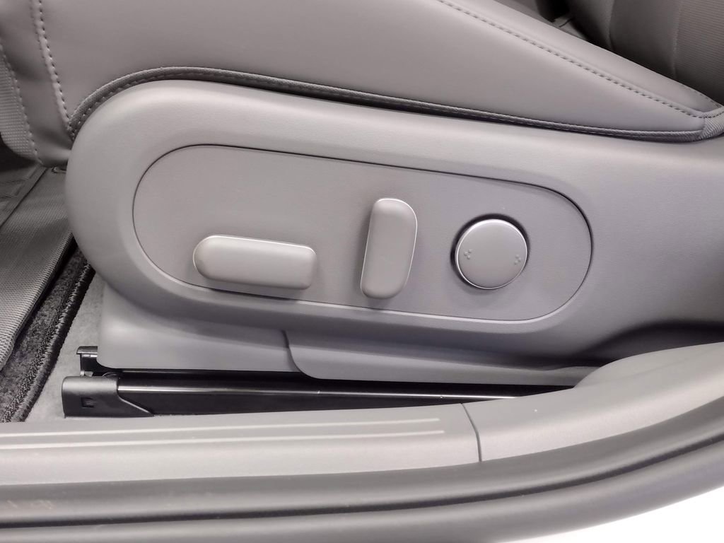 New 2026 Hyundai Ioniq 5 SEL AWD/4WD image 19