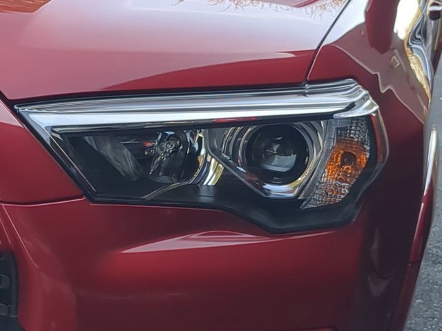 Used 2022 Toyota 4Runner TRD Sport image 10