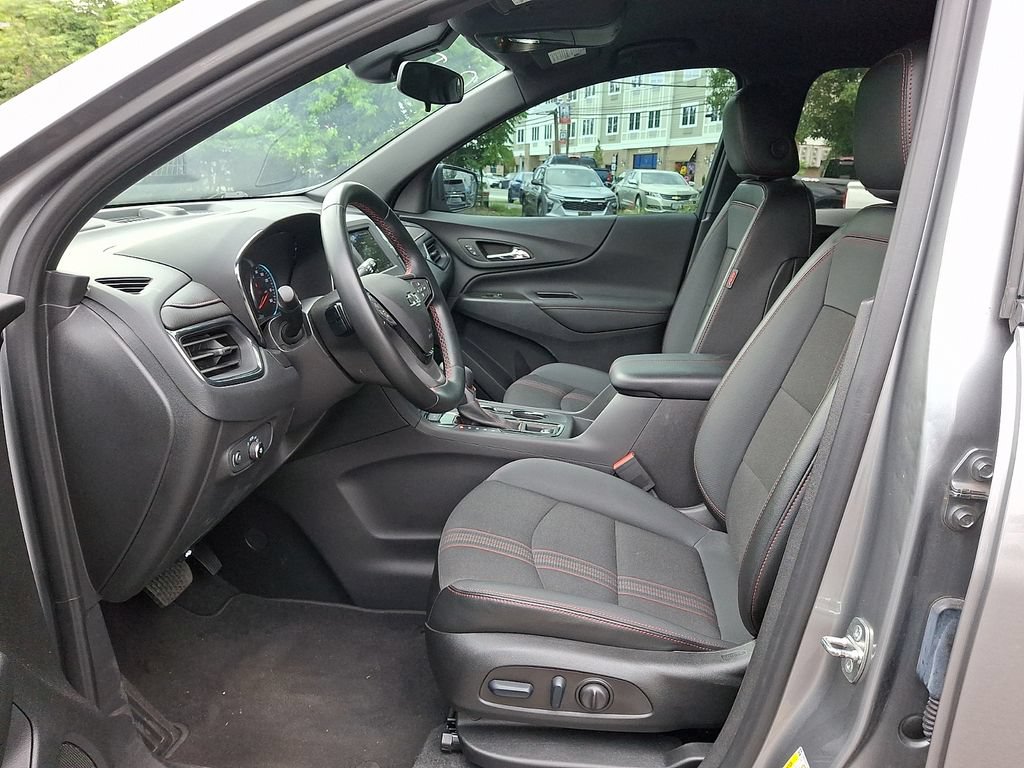Used 2023 Chevrolet Equinox RS AWD/4WD image 13