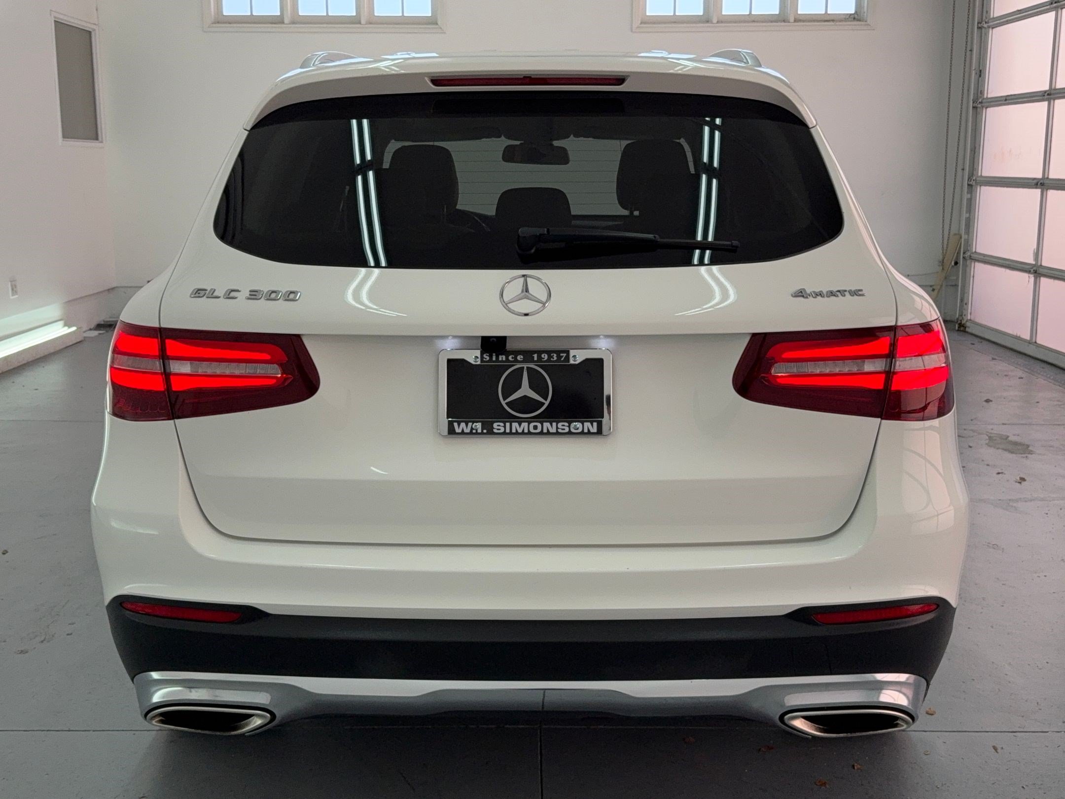 Used 2019 Mercedes-Benz GLC 300 4MATIC image 9