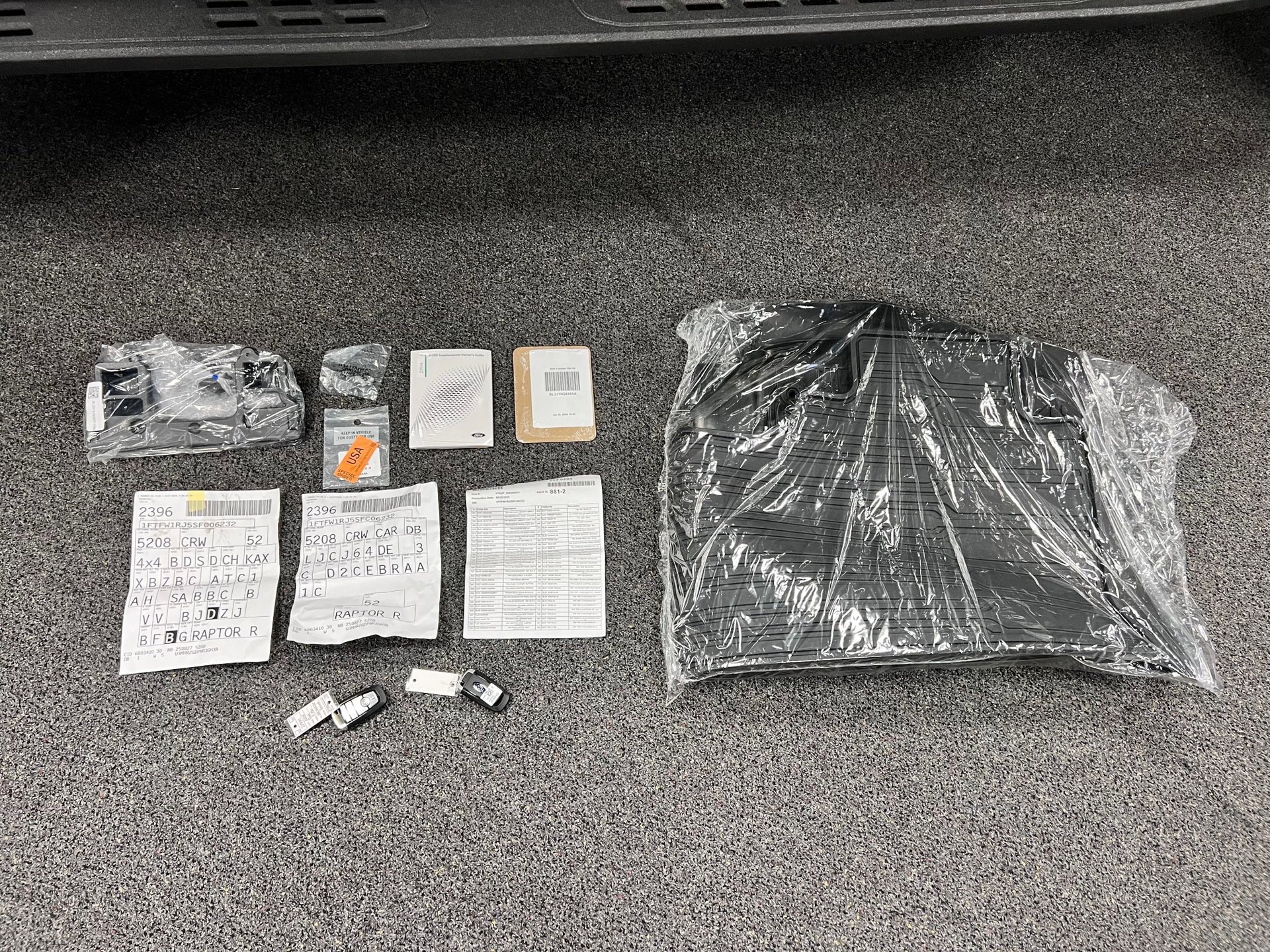 Used 2025 Ford F150 Raptor w/ Equipment Group 803A Raptor R image 32