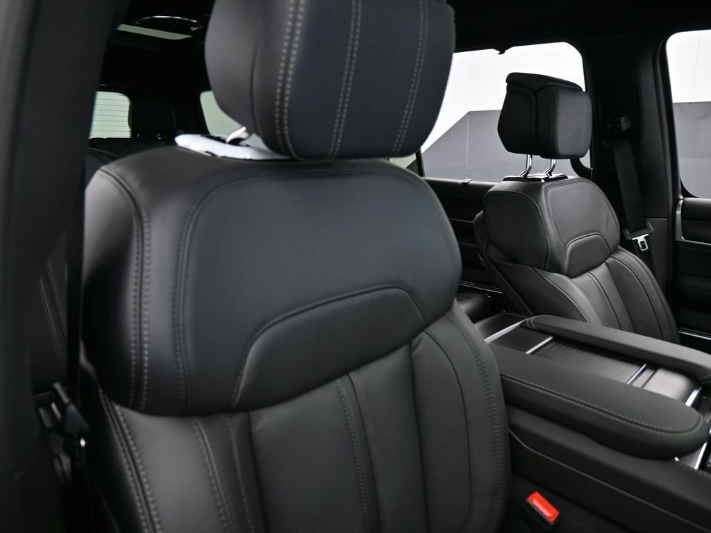 New 2026 Jeep Grand Wagoneer Summit image 40