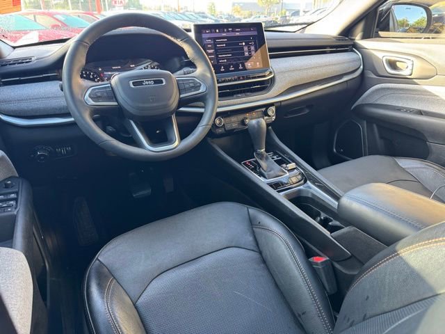 Used 2023 Jeep Compass Latitude w/ Sun and Sound Group image 11