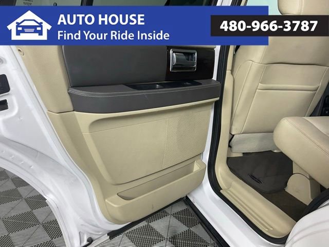 Used 2015 Lincoln Navigator 4WD w/ Equipment Group 101A Reserve image 13