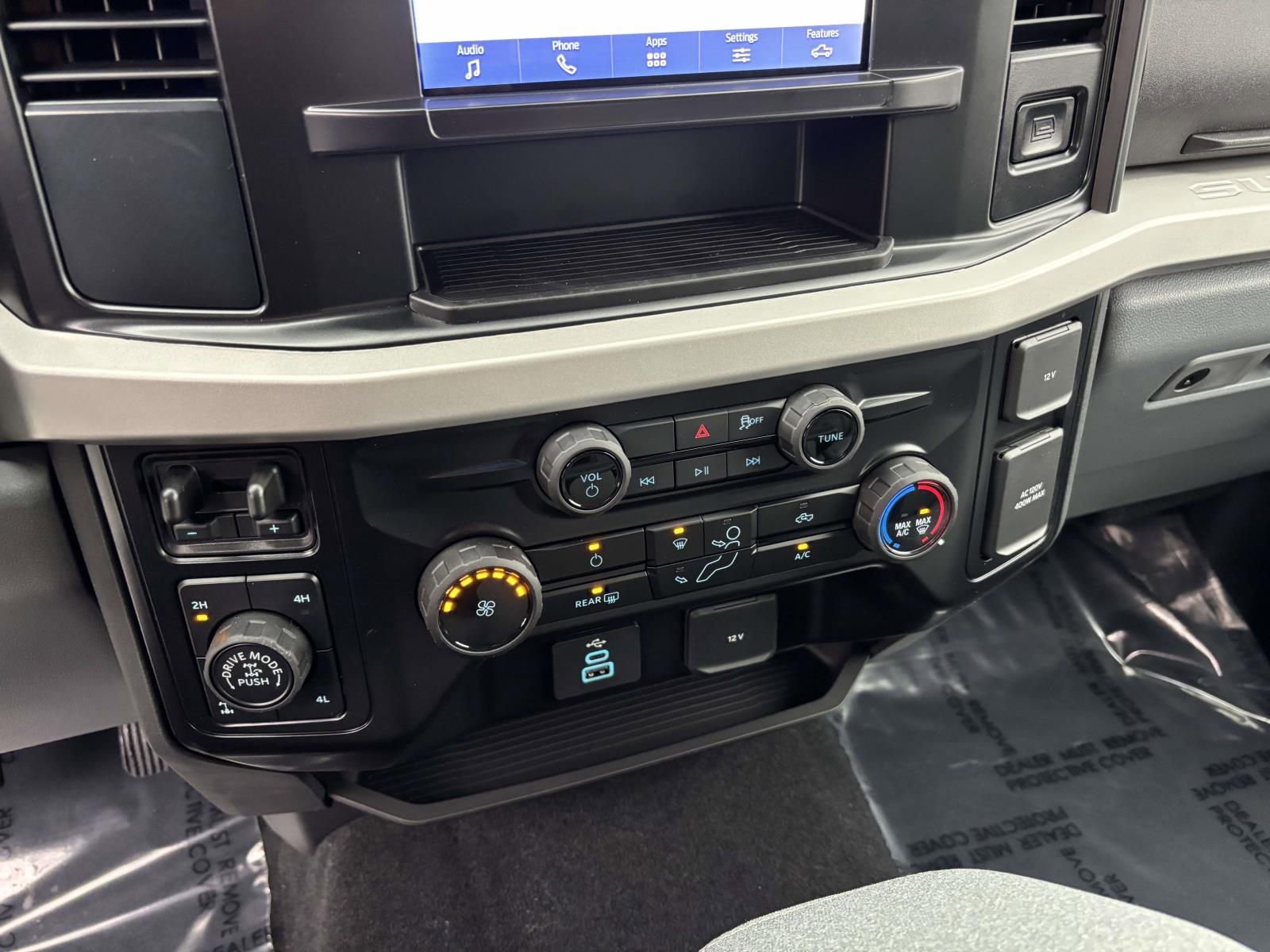 New 2026 Ford F350 XLT w/ Tremor Off-Road Package image 21