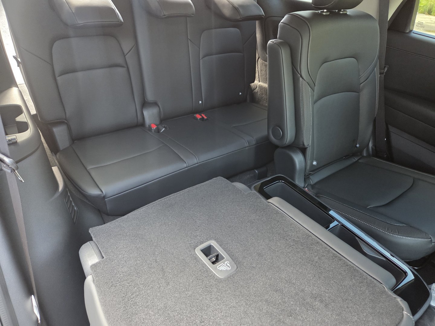 New 2026 Nissan Pathfinder SL AWD/4WD image 25