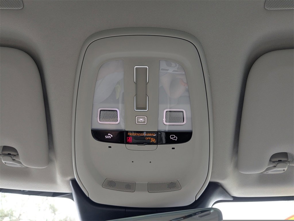 Certified 2023 Volvo XC60 B6 Ultimate image 29