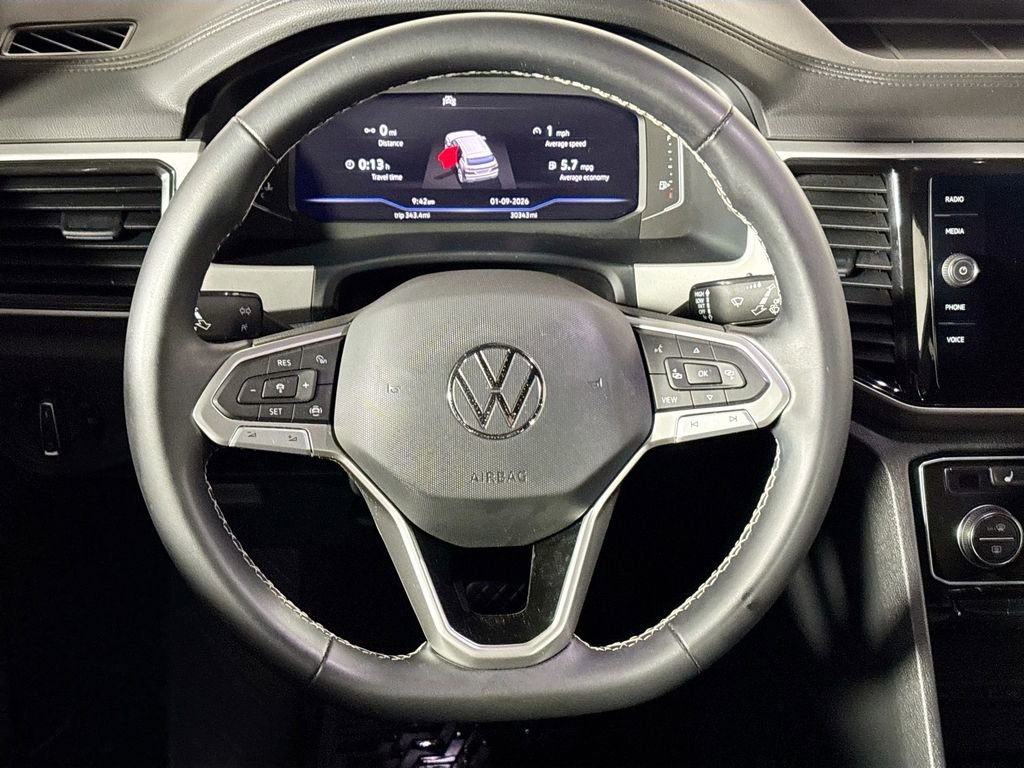 Used 2023 Volkswagen Atlas Cross Sport SE w/ Panoramic Sunroof Package image 13