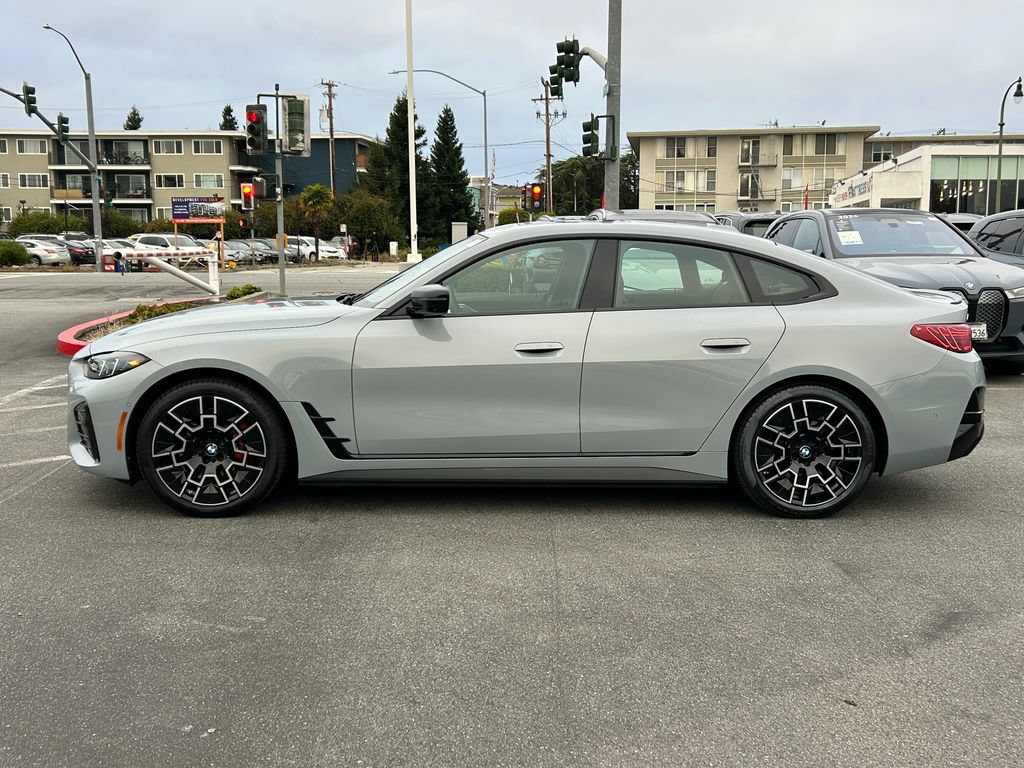 Used 2025 BMW i4 eDrive40 w/ M Sport Package RWD image 2