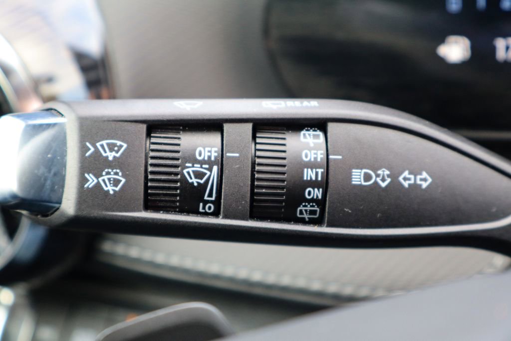 Used 2025 Chevrolet Equinox LT image 26