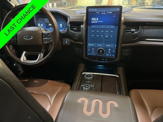 Used 2023 Ford Expedition Max King Ranch AWD/4WD image 23