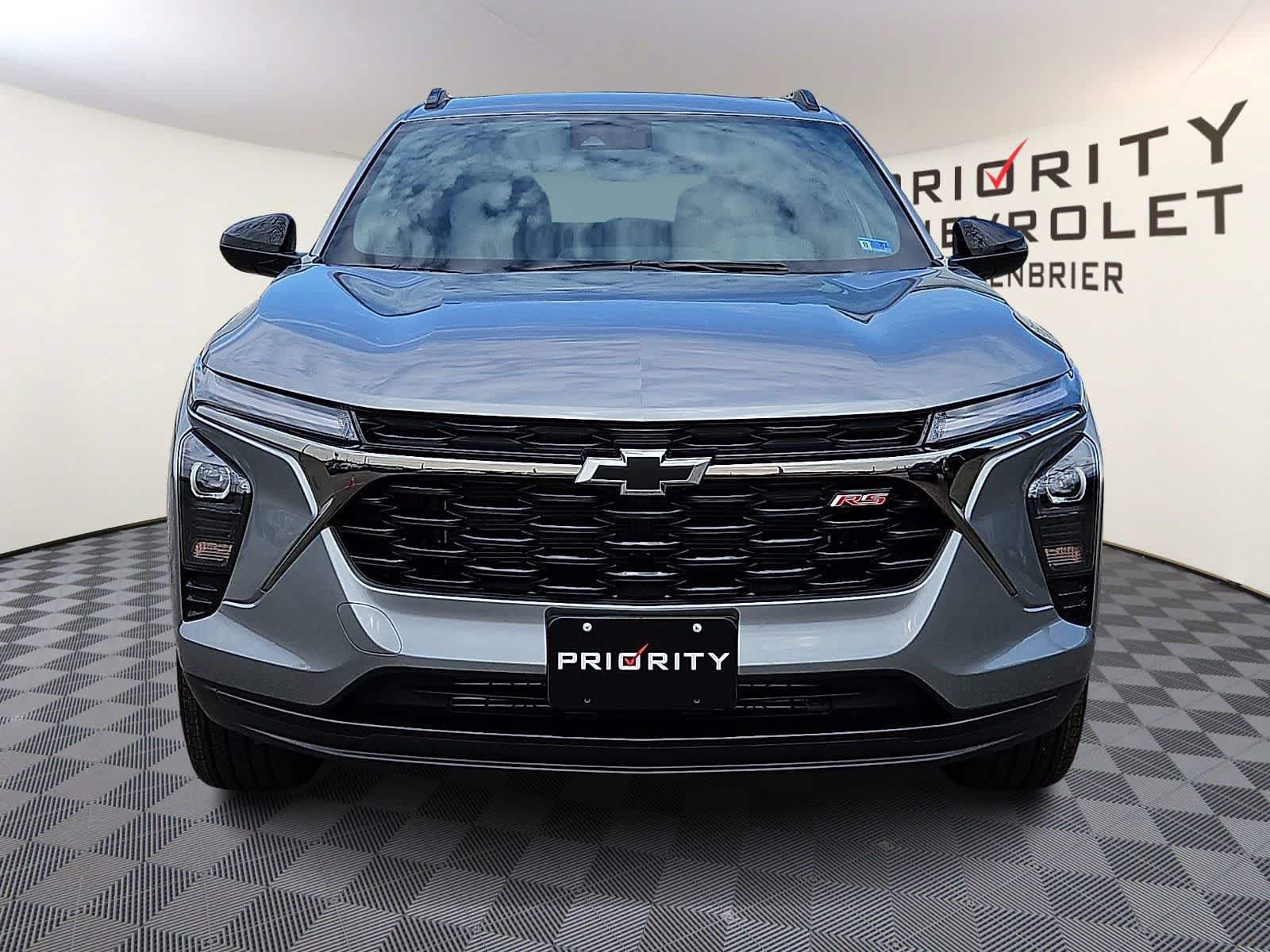 New 2026 Chevrolet Trax RS w/ Driver Confidence Package FWD image 2