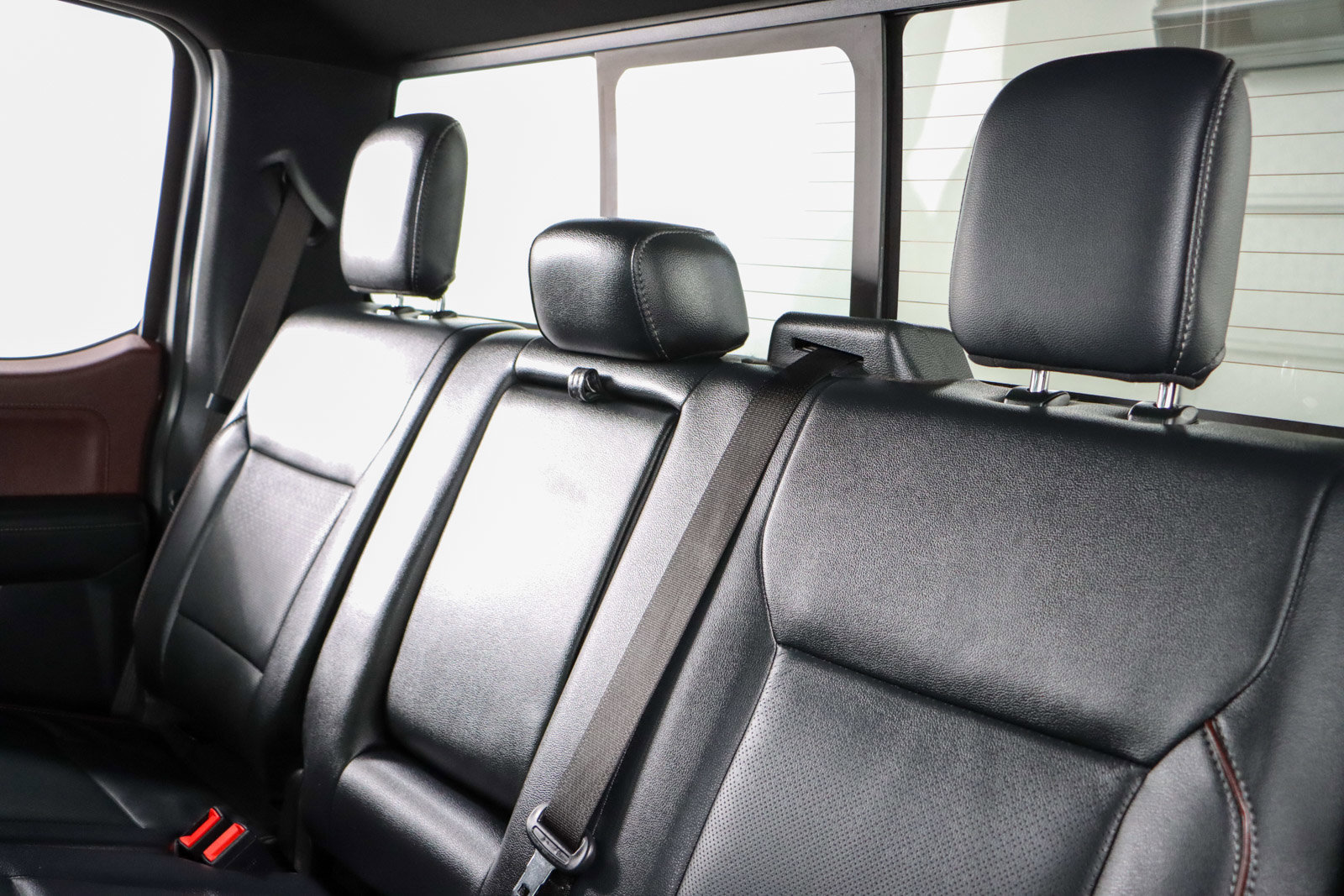 Used 2023 Ford F150 Lariat w/ Equipment Group 502A High image 28