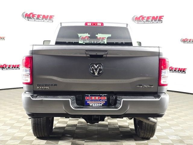 Used 2024 RAM 2500 Big Horn w/ Sport Appearance Package image 7