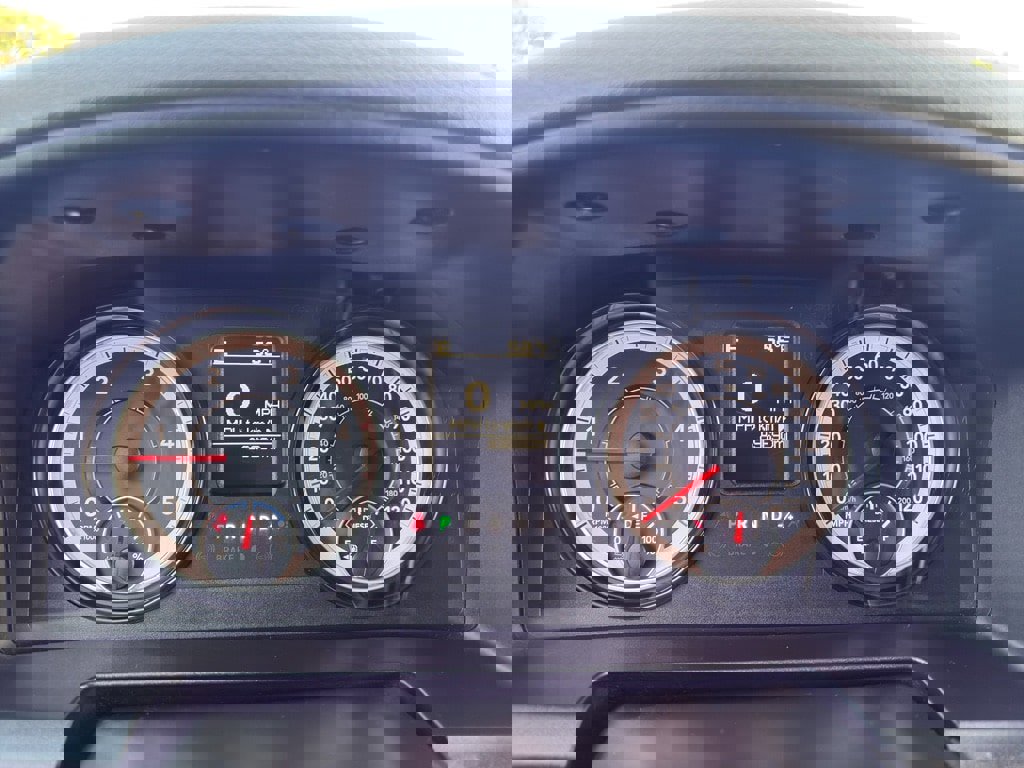 Used 2016 RAM 3500 Tradesman w/ Chrome Appearance Group image 9