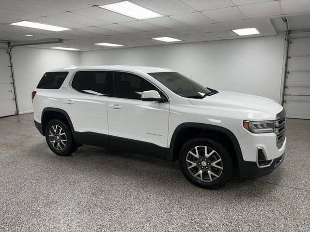 Used 2023 GMC Acadia SLE image 2