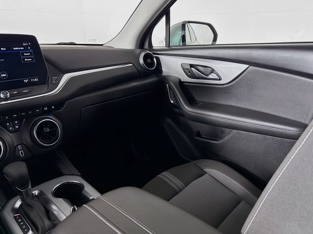 Used 2024 Chevrolet Blazer LT AWD/4WD image 19