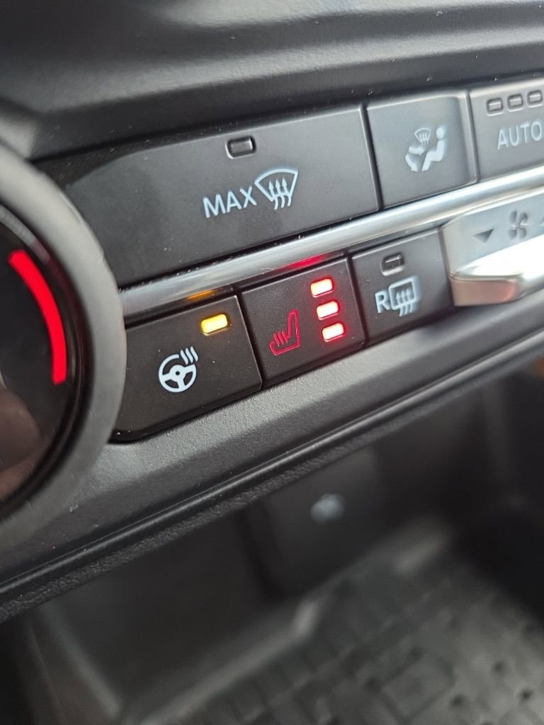 Used 2024 Ford Bronco Badlands image 22
