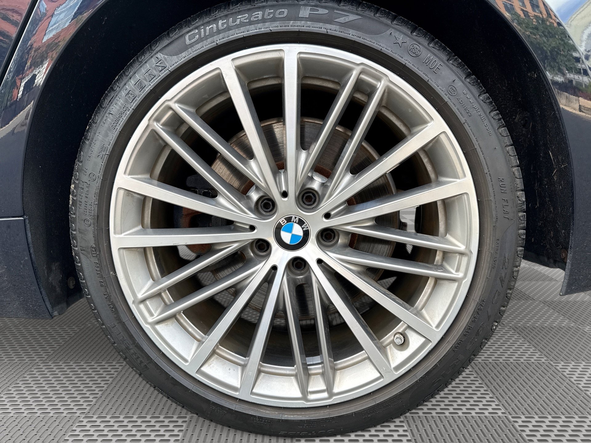 Used 2018 BMW 540i RWD image 29