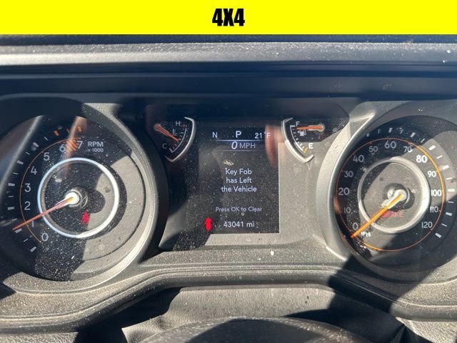 Used 2024 Jeep Wrangler Sport image 5