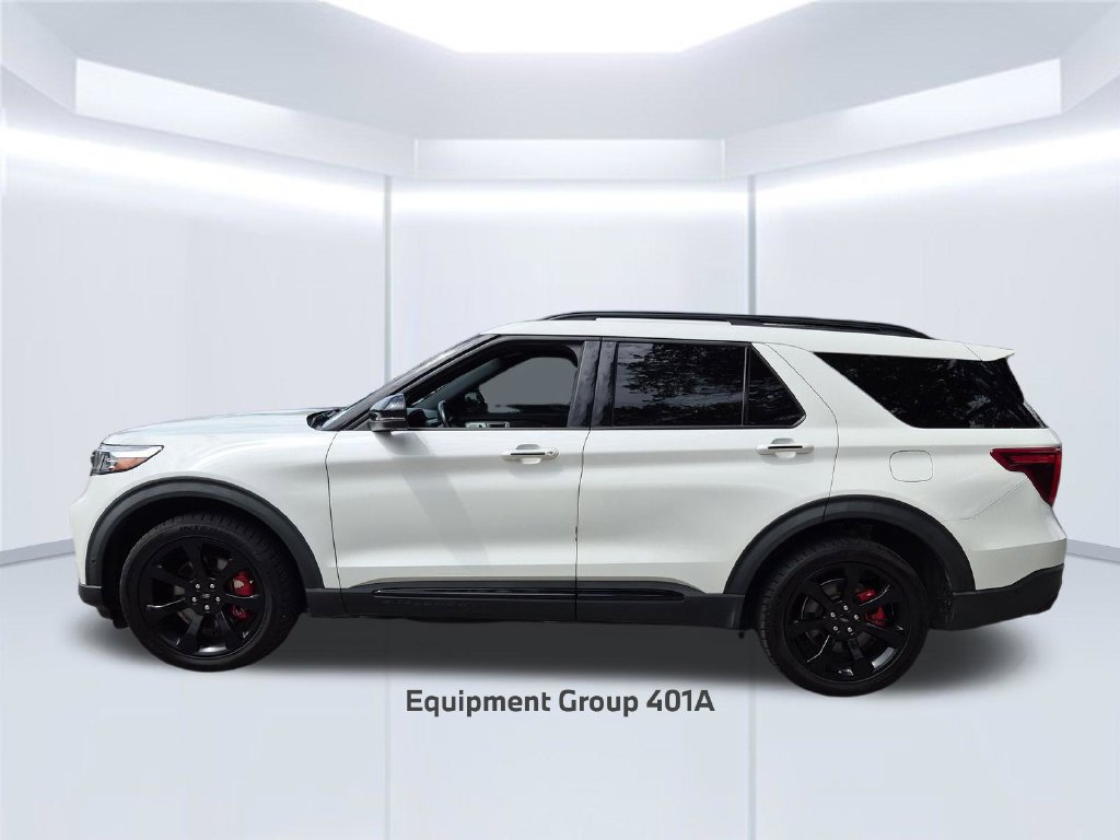 Used 2022 Ford Explorer ST w/ Equipment Group 401A AWD/4WD image 2