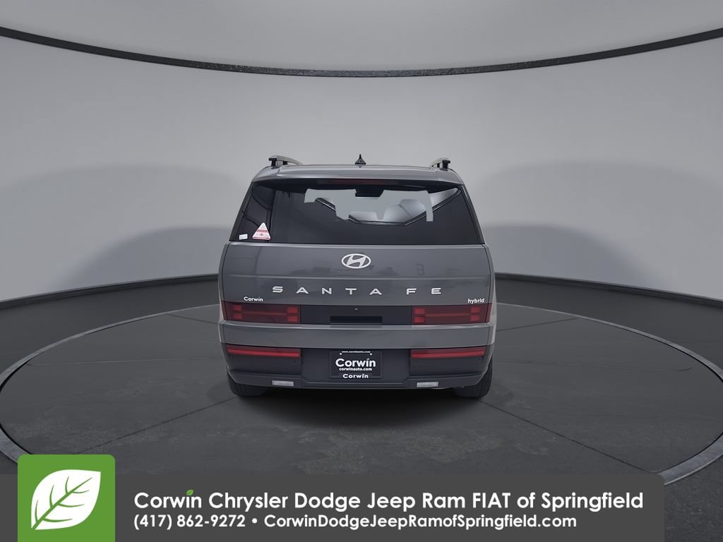 Used 2025 Hyundai Santa Fe SEL FWD image 13