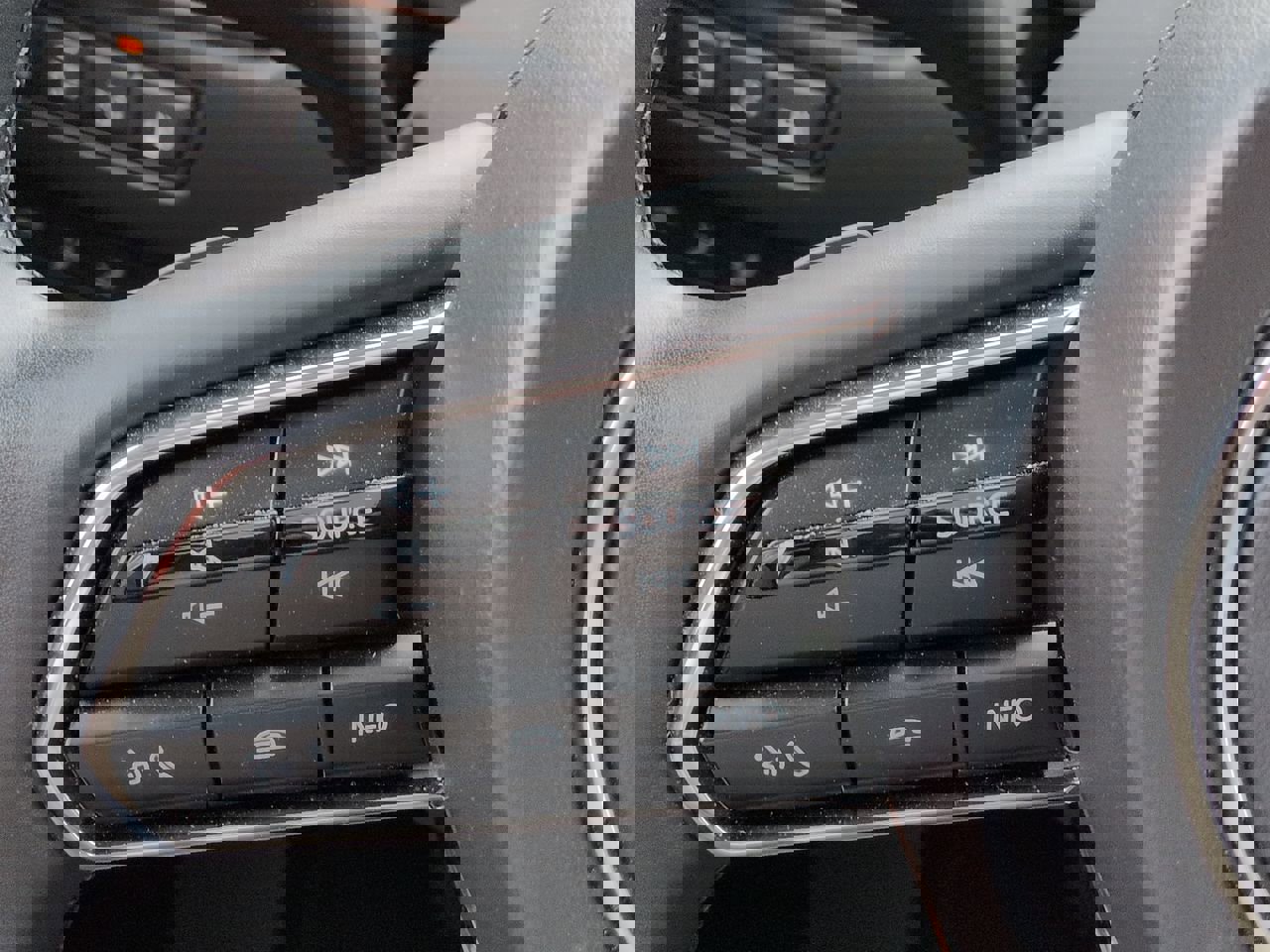 Certified 2025 MAZDA CX-70 Plug-In Hybrid w/ Premium Pkg image 23