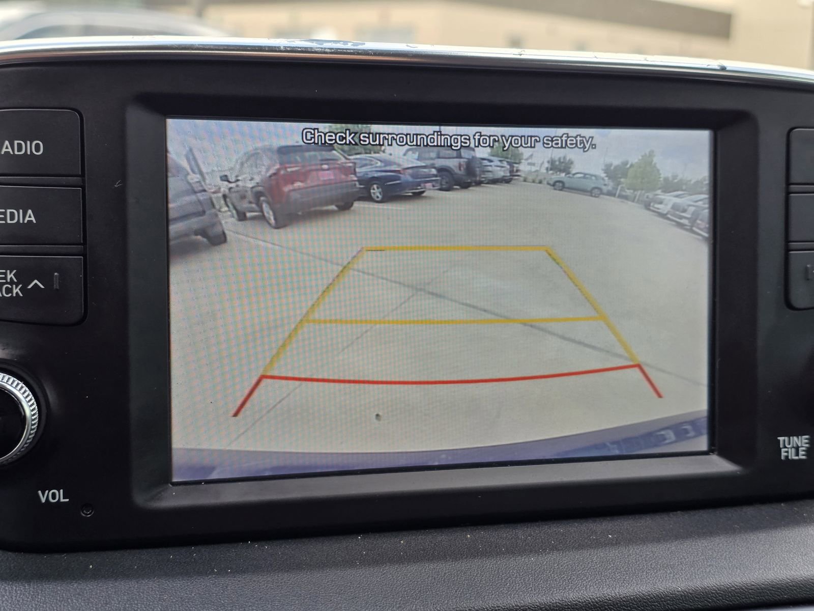 Used 2019 Hyundai Santa Fe SE image 21