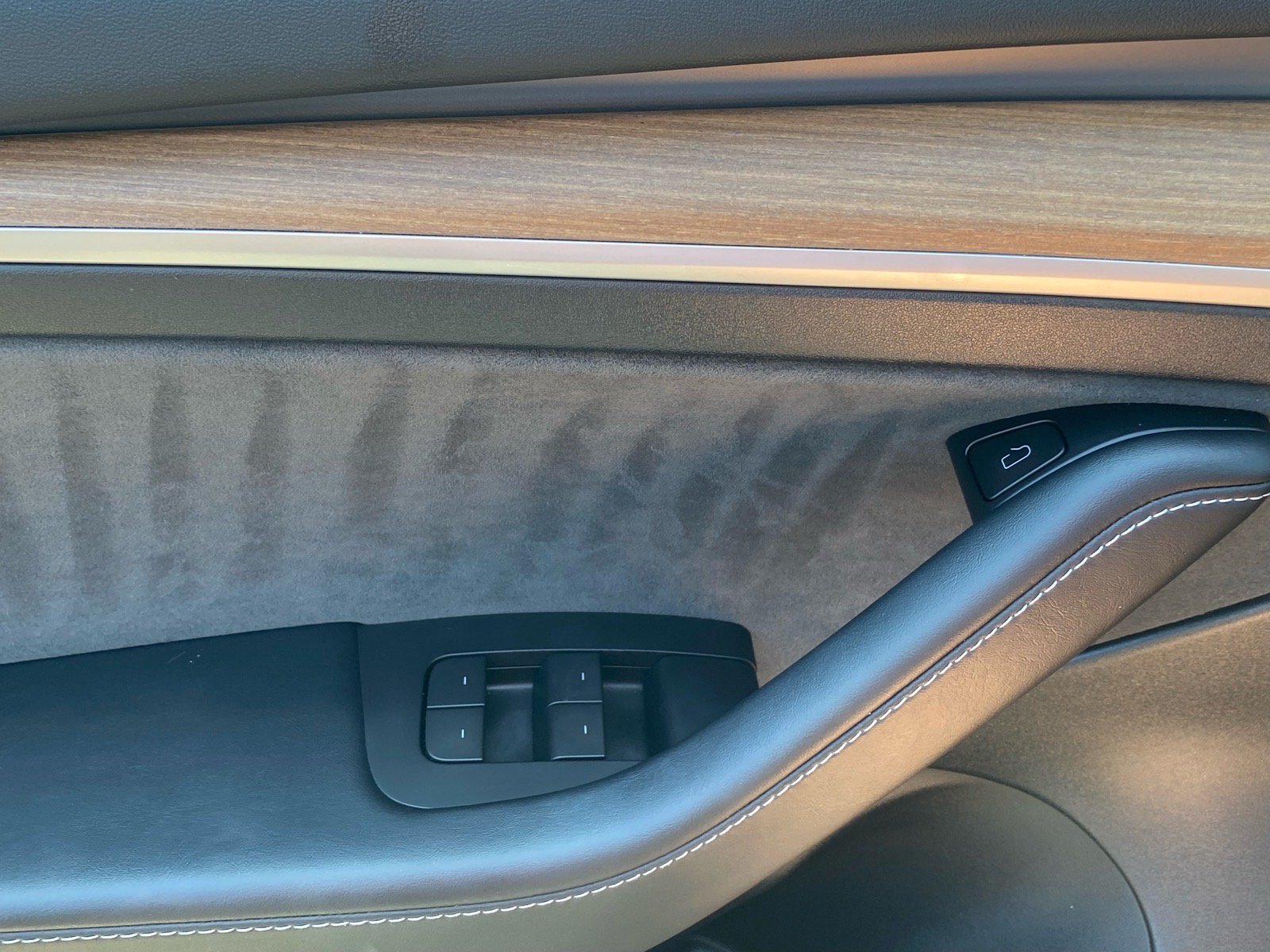 Used 2022 Tesla Model 3 Long Range AWD/4WD image 18