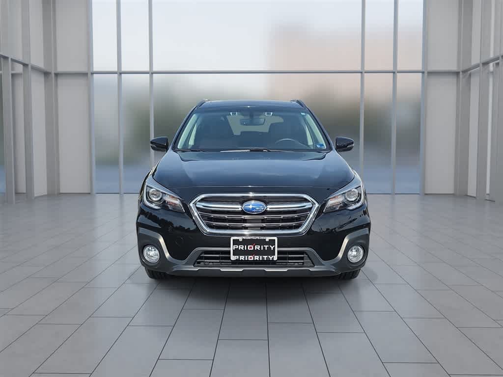 Used 2019 Subaru Outback 2.5i Touring AWD/4WD image 4