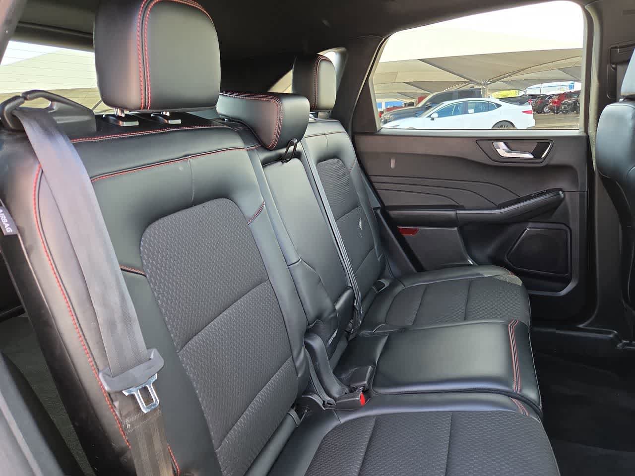 Used 2024 Ford Escape ST-Line w/ Tech Pack #1 FWD image 17