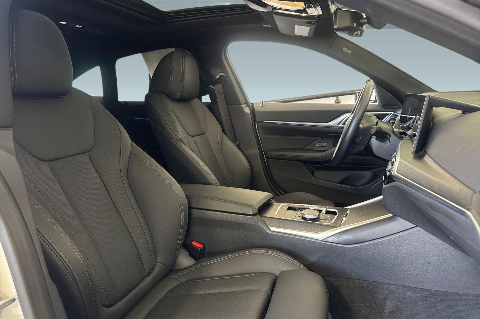 Certified 2023 BMW i4 eDrive35 w/ Premium Package RWD image 27