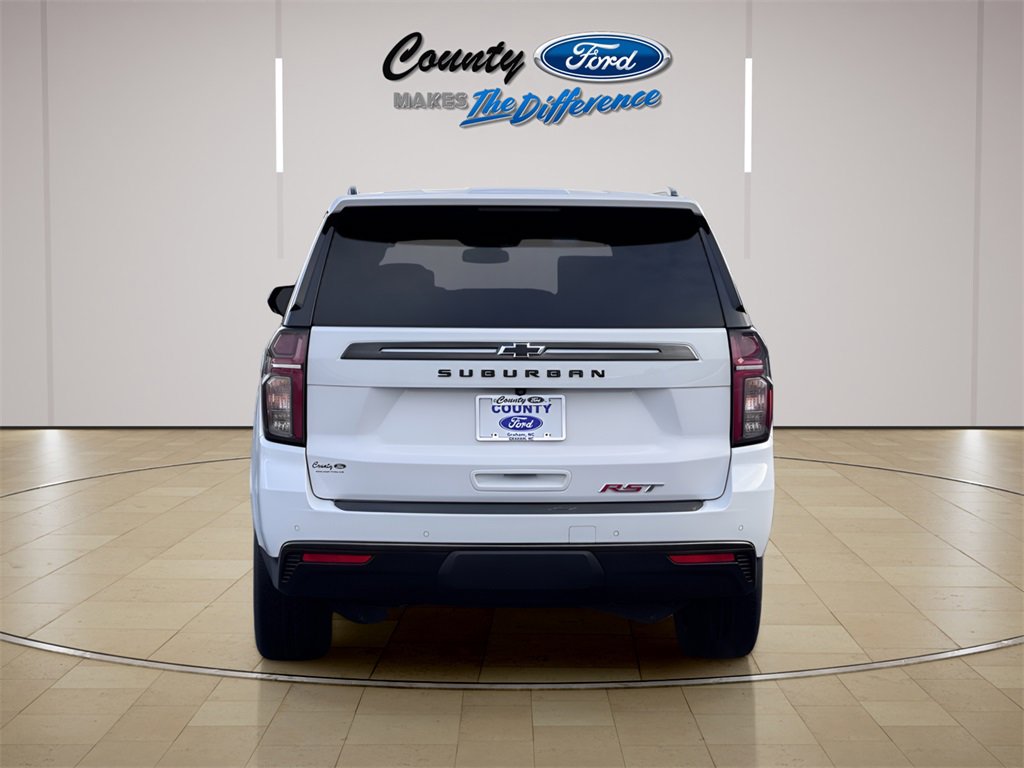 Used 2021 Chevrolet Suburban RST w/ Rear Media and Nav Package image 11