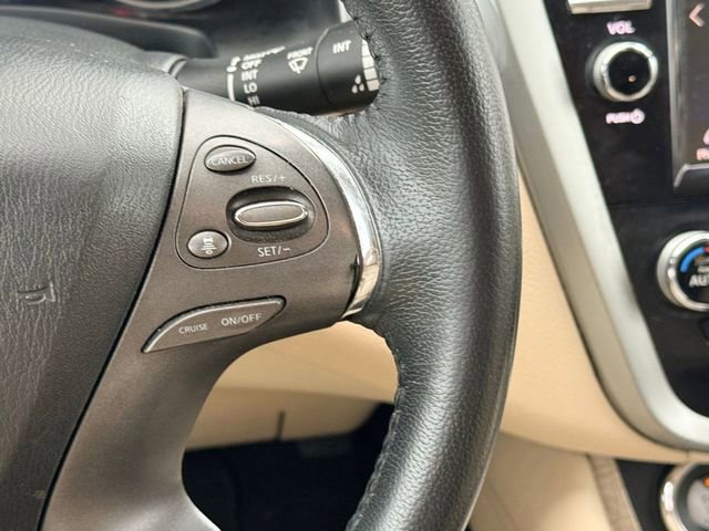 Used 2022 Nissan Murano SV image 25
