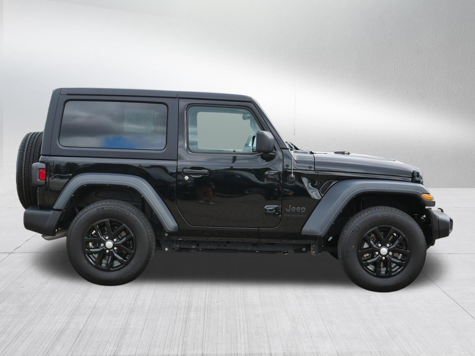 Used 2023 Jeep Wrangler Sport AWD/4WD image 8