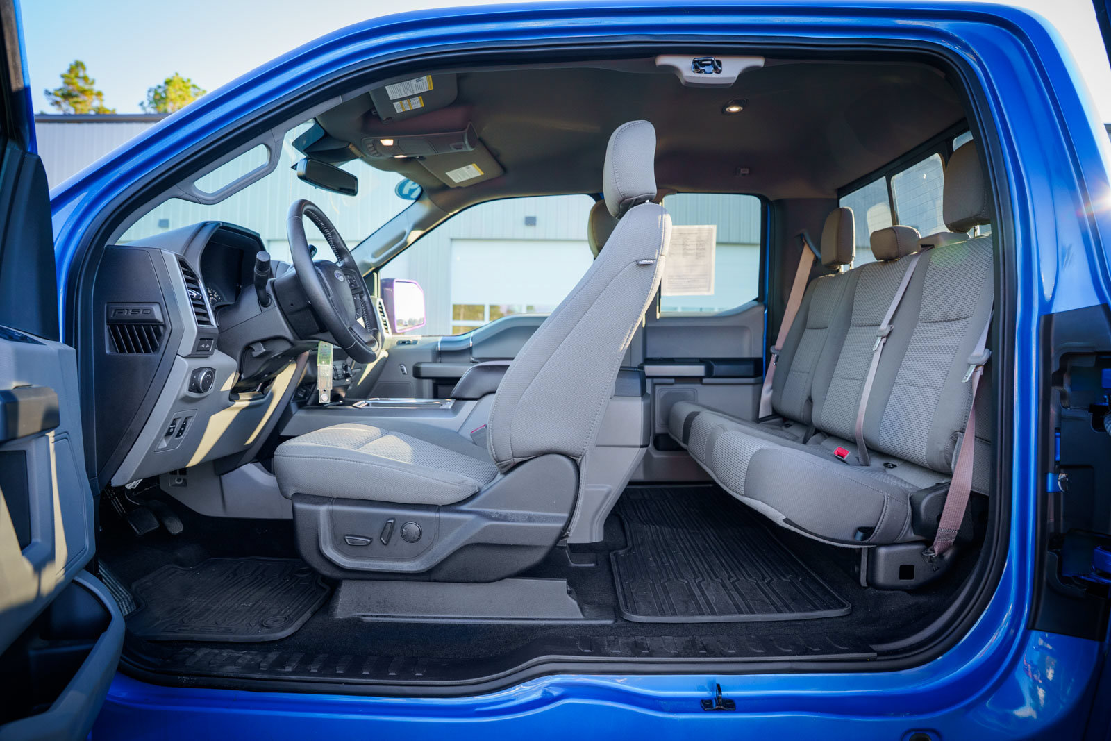 Certified 2019 Ford F150 XLT w/ Equipment Group 302A Luxury AWD/4WD image 21