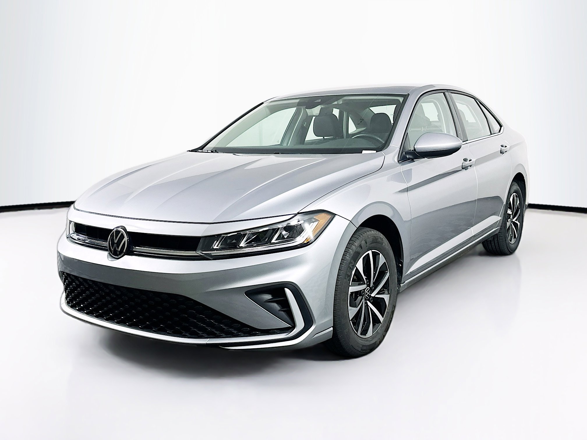 Used 2025 Volkswagen Jetta S FWD image 3
