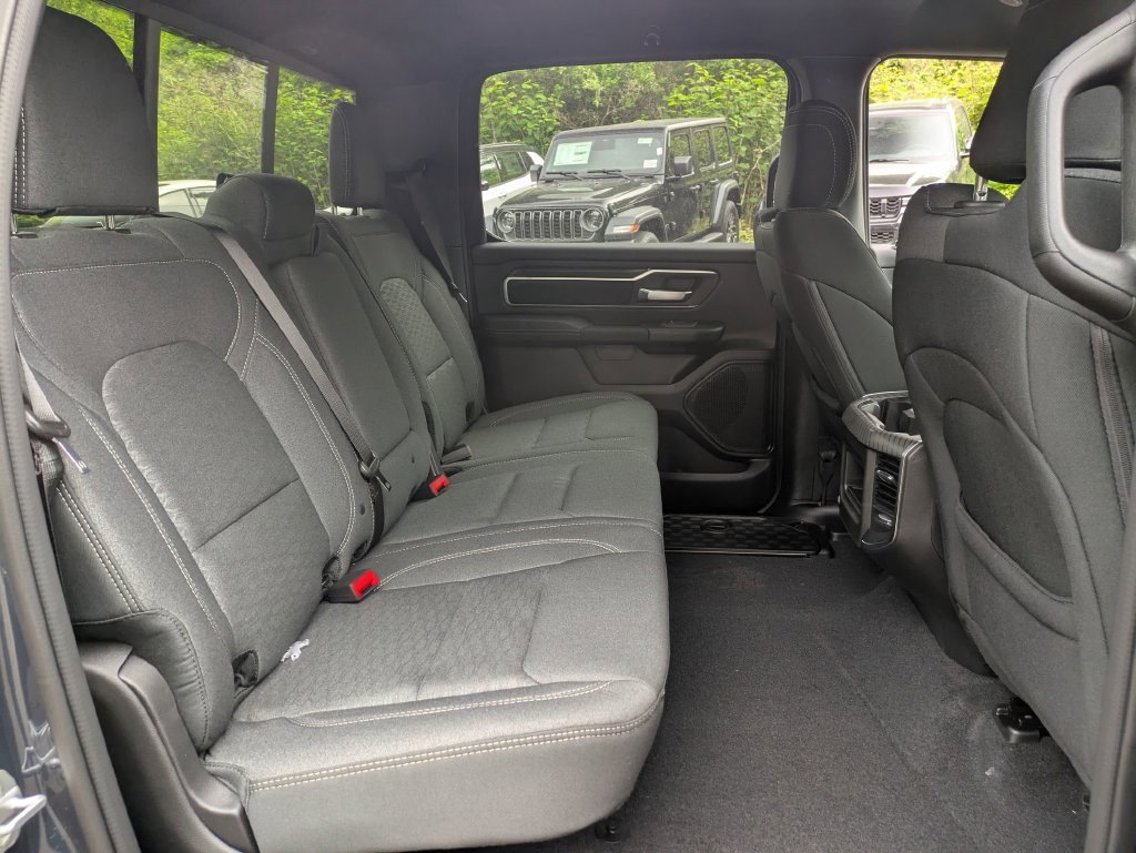New 2026 RAM 1500 Big Horn AWD/4WD image 27