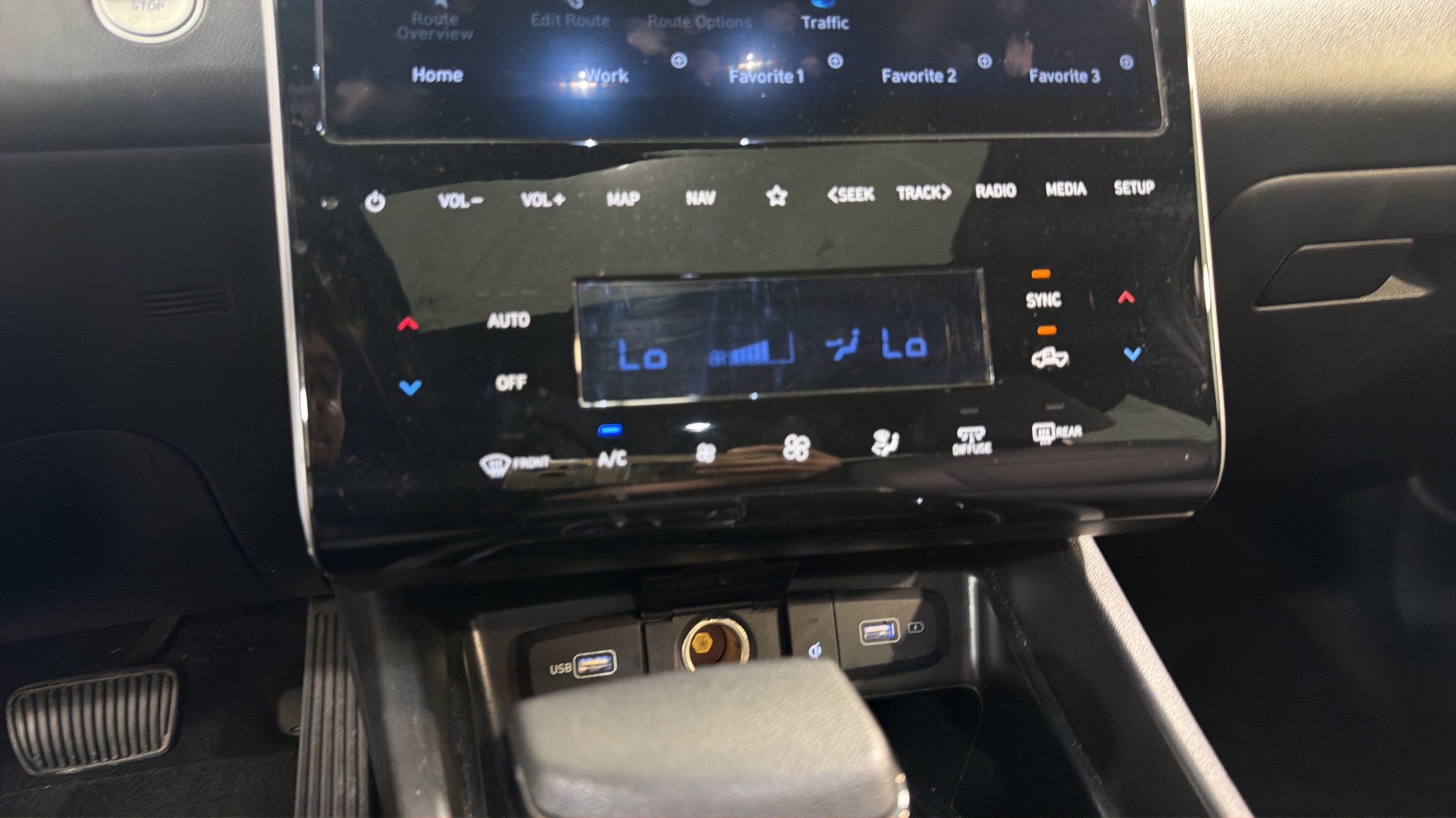Used 2024 Hyundai Santa Cruz SEL w/ Activity Package AWD/4WD image 17