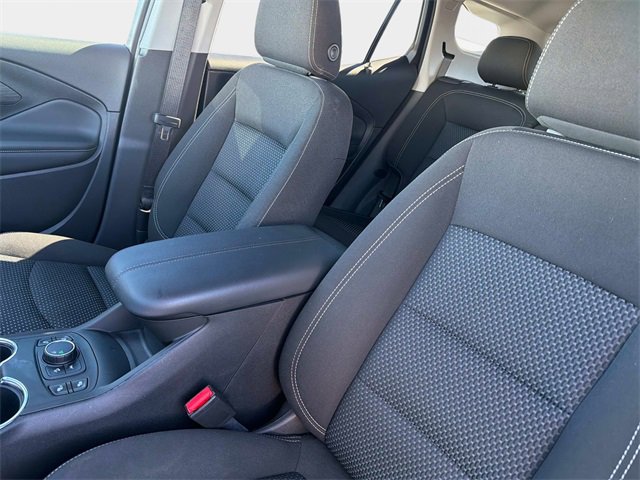 Used 2023 GMC Terrain SLE w/ Driver Convenience Package image 19