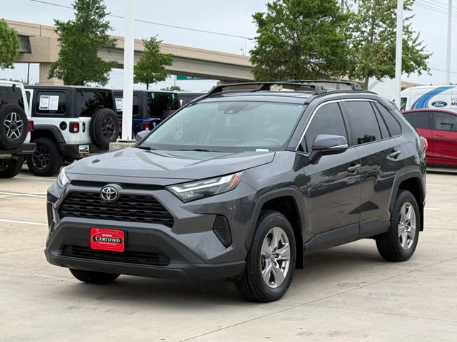 Used 2022 Toyota RAV4 XLE w/ Convenience Package image 8