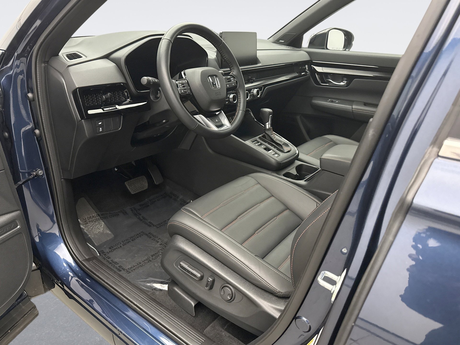 Used 2025 Honda CR-V Sport Touring image 10