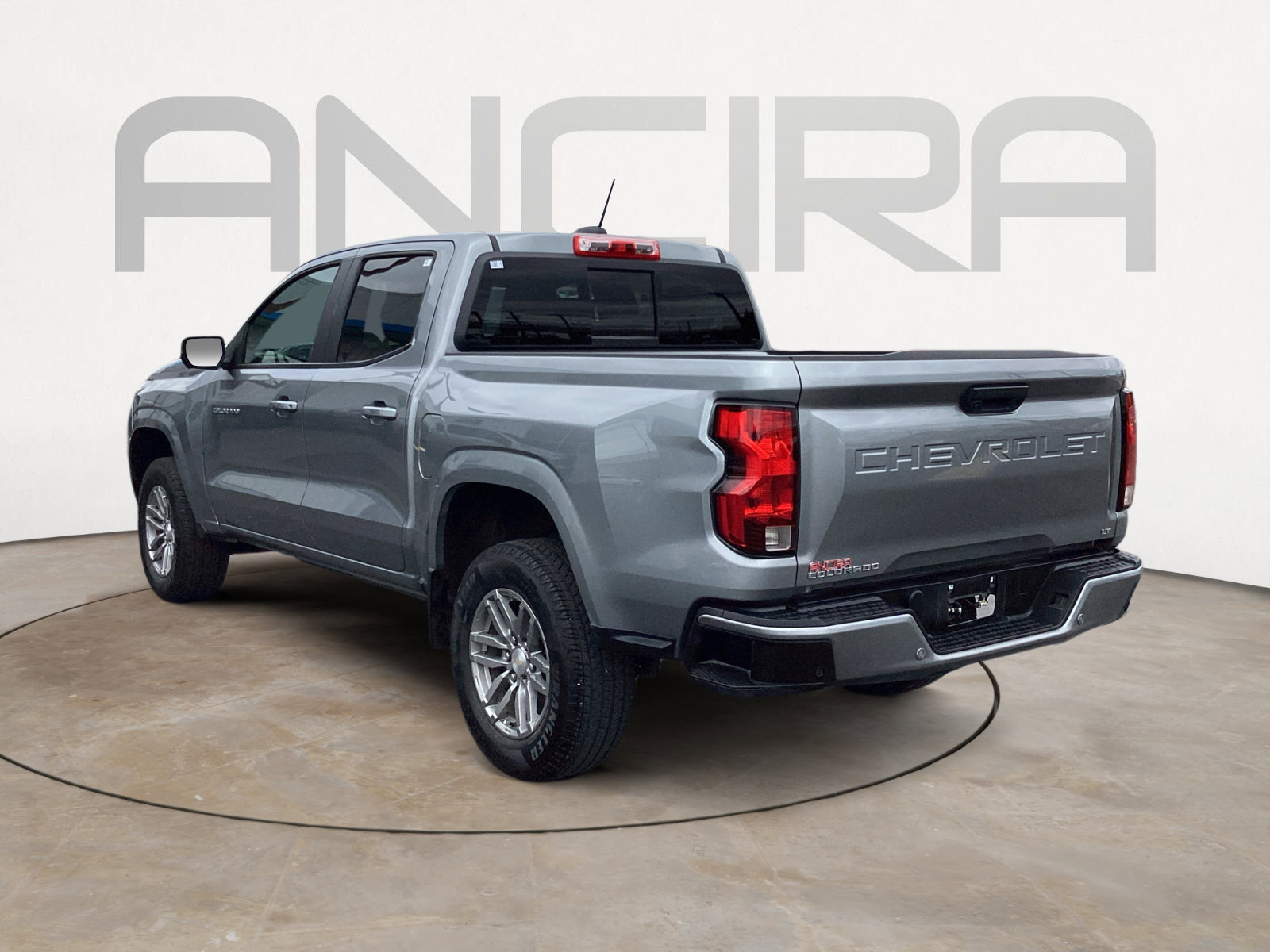 Used 2023 Chevrolet Colorado LT w/ LT Convenience Package II RWD image 12