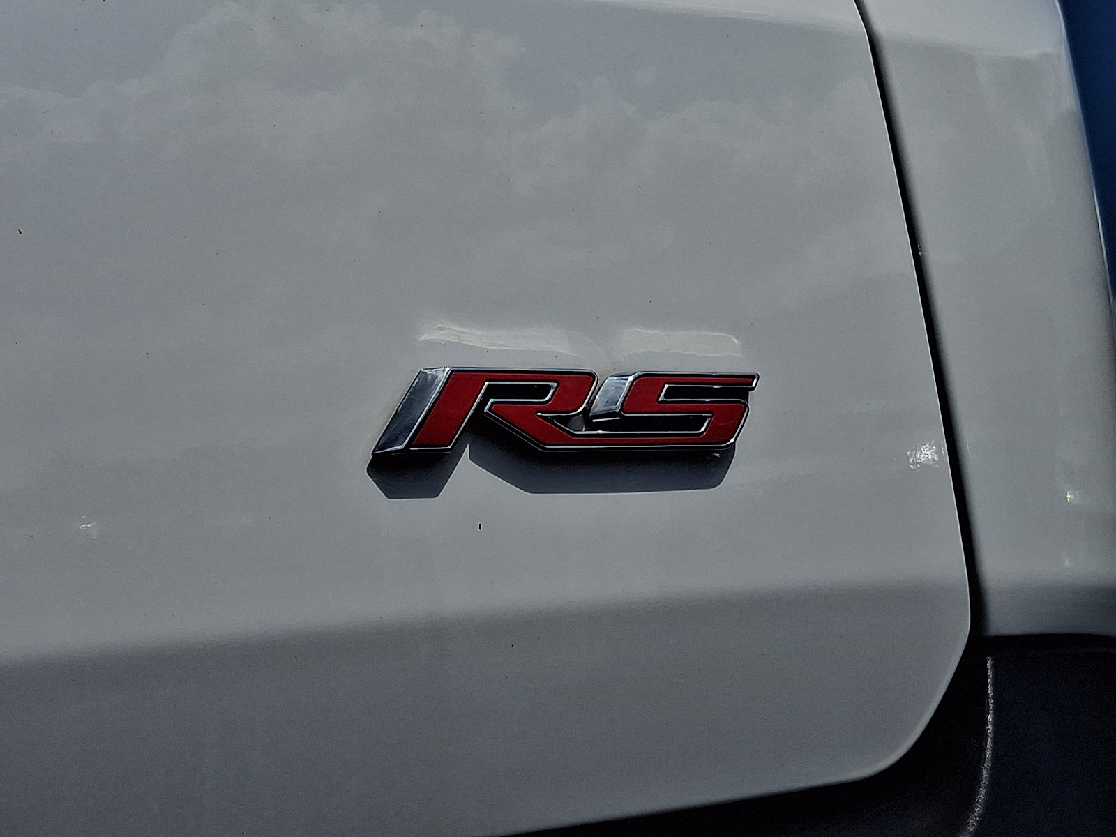 Used 2023 Chevrolet Traverse RS w/ LPO, Floor Liner Package AWD/4WD image 32