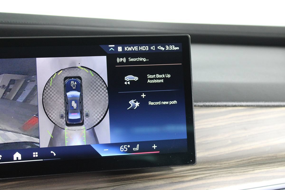 Used 2023 BMW i7 xDrive60 AWD/4WD image 35